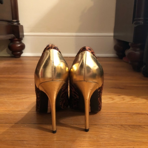 Marissa Webb Cheetah Pumps with Black and Gold Toe - Picture 4 of 5